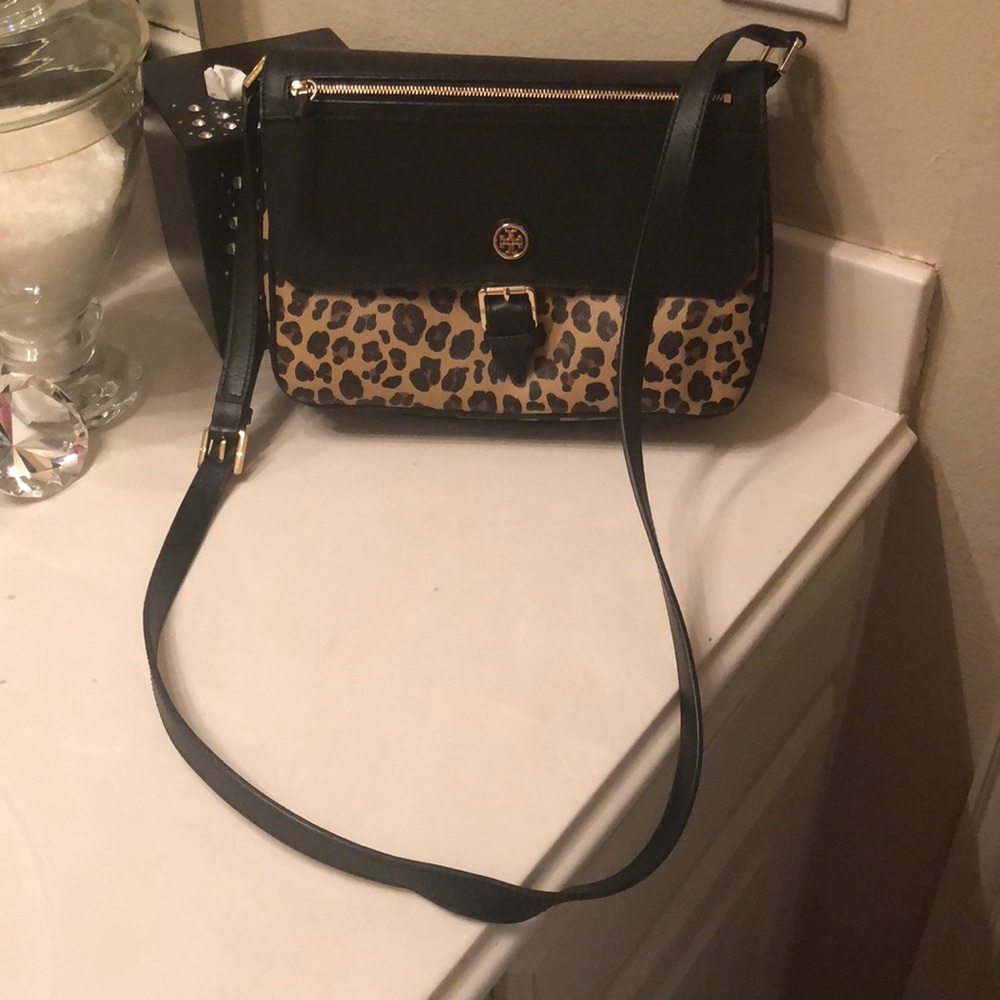 Tory Burch Kerrington Large Leopard Crossbody